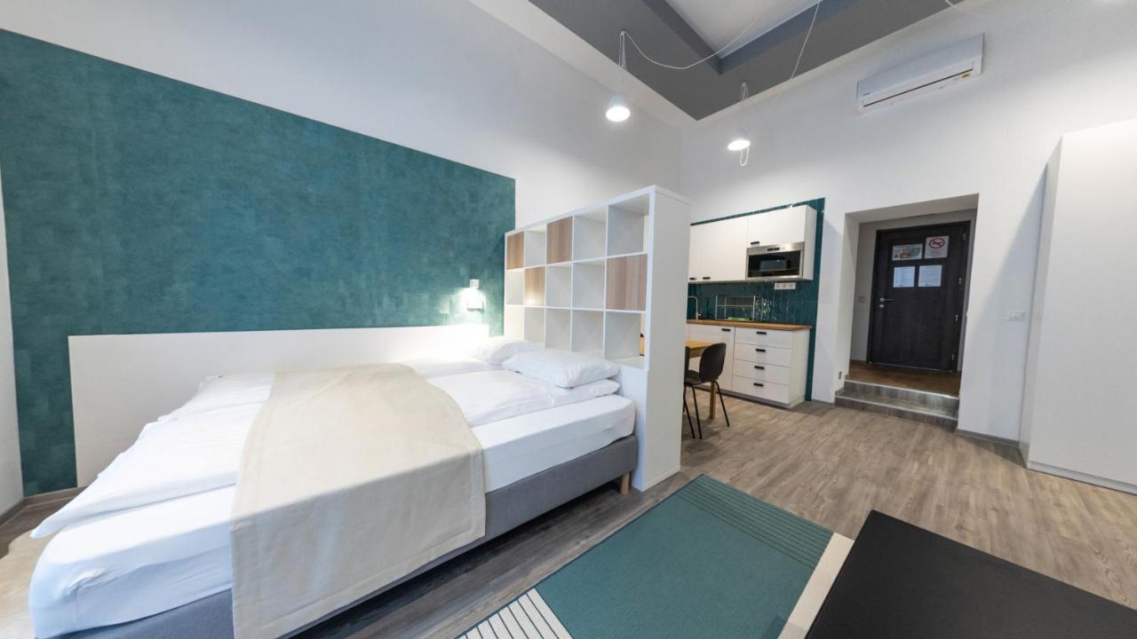 Bpr Downtown Gemstone Apartments Budapeste Exterior foto
