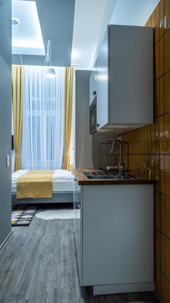 Bpr Downtown Gemstone Apartments Budapeste Exterior foto