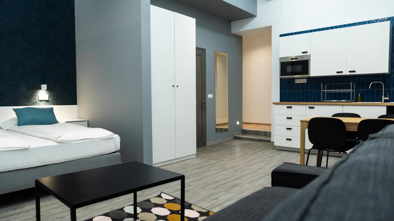 Bpr Downtown Gemstone Apartments Budapeste Exterior foto