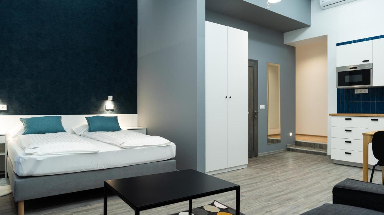 Bpr Downtown Gemstone Apartments Budapeste Exterior foto